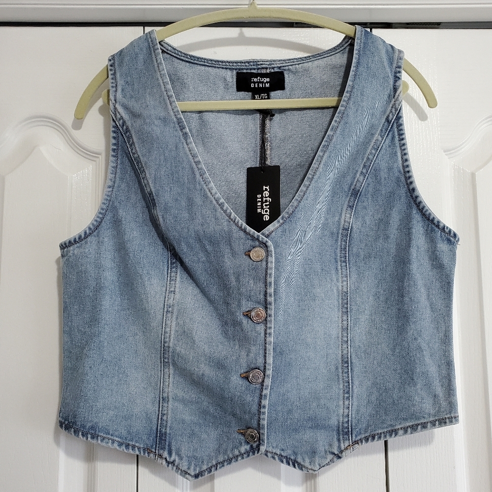 Denim Vest, Light Wash